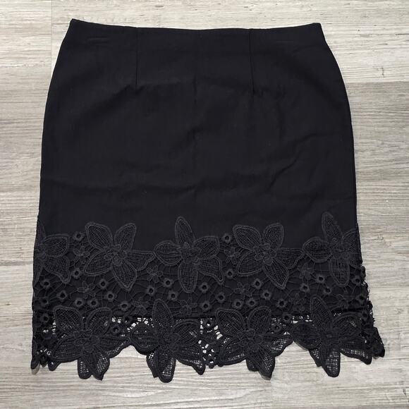 BCX Black Solid Millenium Floral Crochet Lace Style Pencil Skirt - Picture 3 of 8
